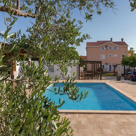 Bungalov Medanic - Private Pool Privlaka  Extérieur photo