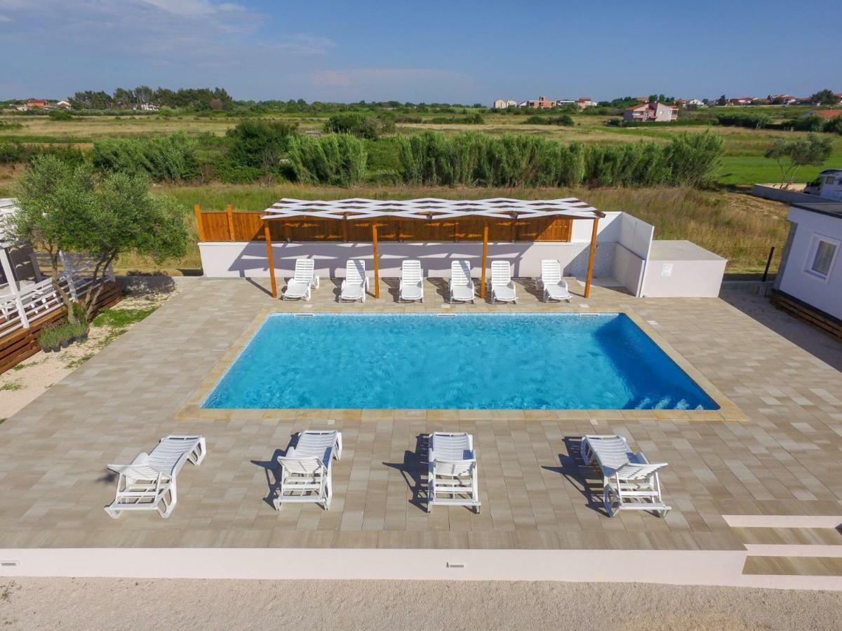 Bungalov Medanic - Private Pool Privlaka  Extérieur photo