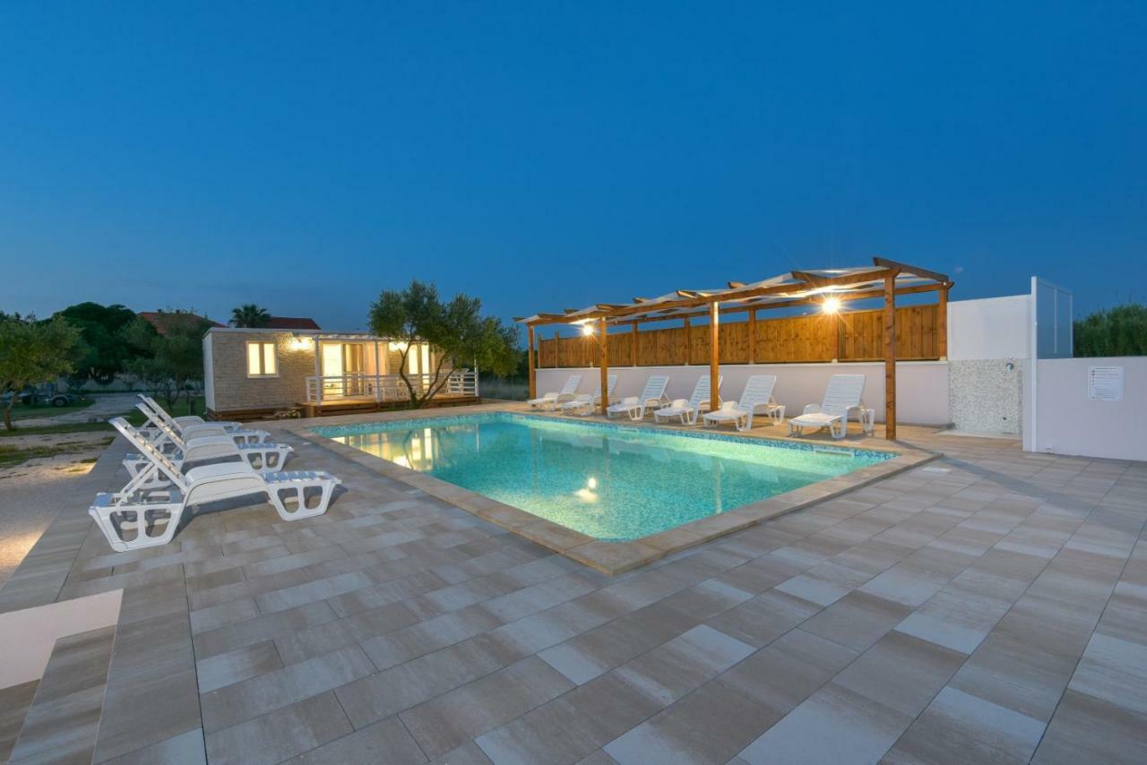 Bungalov Medanic - Private Pool Privlaka  Extérieur photo